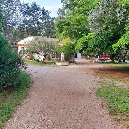 Gasthaus Domaine D'Avalon Lorgues Exterior foto